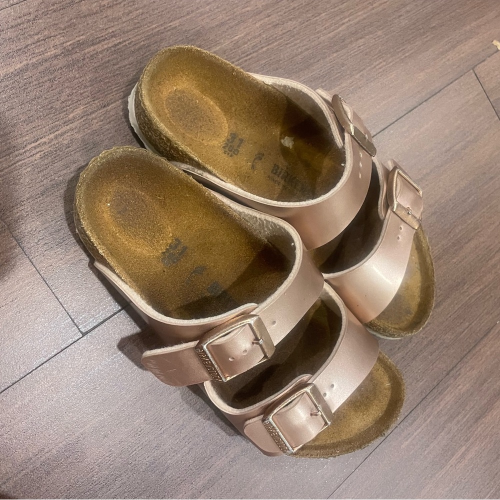 Kid’s Birkenstock sandal